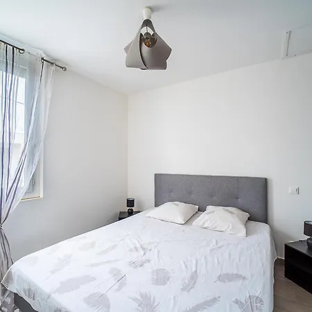 Welcom 3 - 3min A Pied De La *